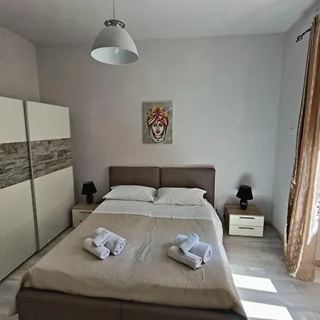 A Due Passi Dalla Valle Dei Templi 3*
